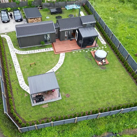 Сasa de vacaciones Romantic House Nandi Rezidence Janupietis Mellupi